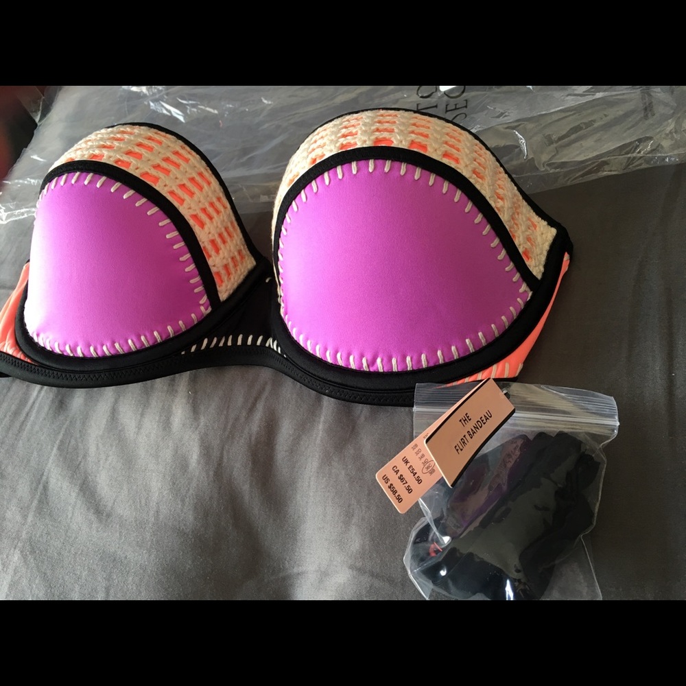 Victoria Secret Flirt Bandeau 36C NWT - 2 for sale - Picture 2 of 8